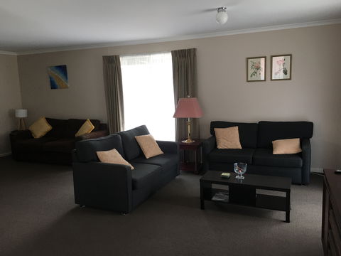 Dartmouth Motor Inn - Accommodation Broome 2