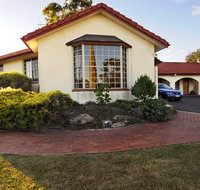 McNevins Warwick Motel and Gunyah Restaurant - Accommodation Broome