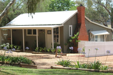 Outback Cellar Dubbo - Accommodation Broome 0