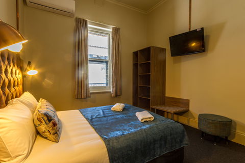 Pretoria Hotel Mannum - Accommodation Broome 1
