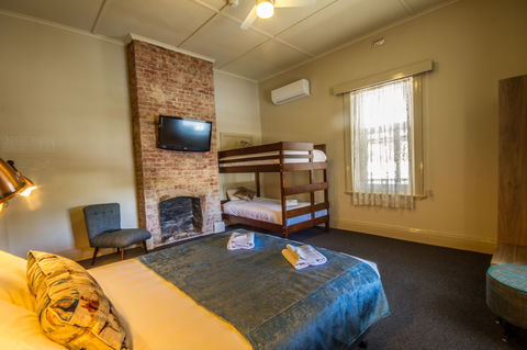 Pretoria Hotel Mannum - Accommodation Broome 2