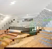 Sunset Beach - Surfside - Accommodation Broome