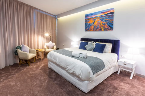 Bay Of Fires Apartments - Accommodation Broome 0