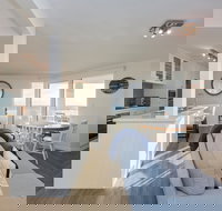 Cottesloe Blue Apartment - Accommodation Broome