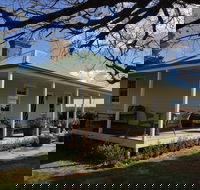 Crookwell Farmhouse - Accommodation Broome