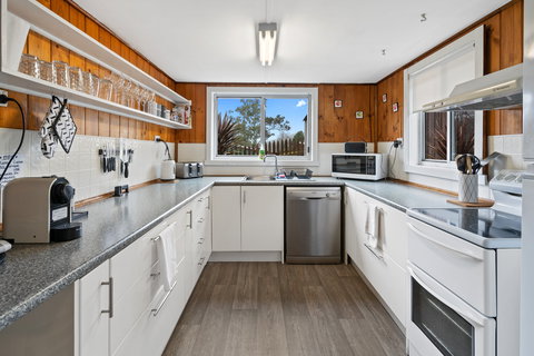 Derby Base - Accommodation Broome 2