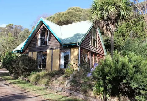 Eastern Reef Cottages - Accommodation Broome 0