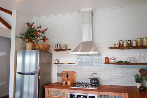 Kestrel Nest EcoHut - Accommodation Broome 2