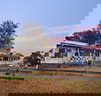 NRMA Lake Somerset Holiday Park - Accommodation Broome