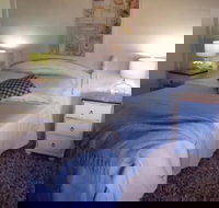 Poets On Mertin - Accommodation Broome