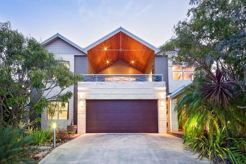 Santai Dunsborough - Accommodation Broome 2