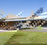 SINKINSON HOUSE - Mount Torrens - Accommodation Broome