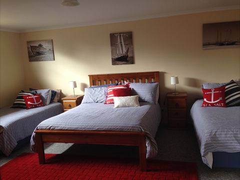 Springs Beach House - Accommodation Broome 1