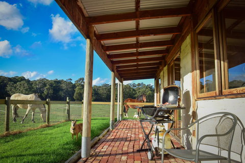 The Glen Farm Cottages - Accommodation Broome 0