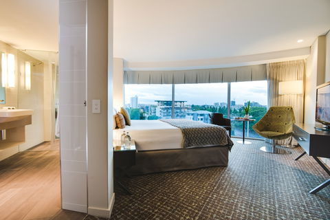 The Point Brisbane Hotel - Accommodation Broome 2