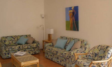 Angourie Waves - Accommodation Broome 1