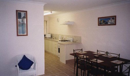 JJ's Holiday Cottages - Butler Street - Accommodation Broome 2
