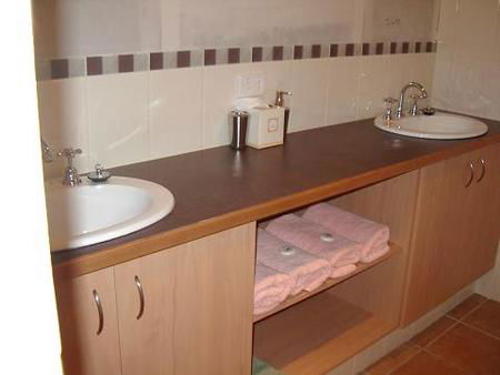 Jakamarri Bed & Breakfast - Accommodation Broome 3