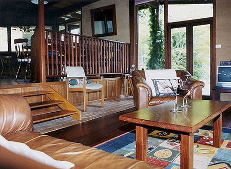Eucalyptus House - Accommodation Broome 4