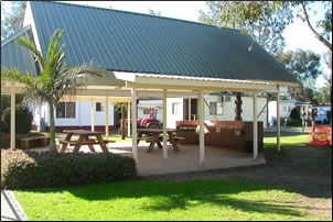 Rainbow Beach Holiday Village - Accommodation Broome 1
