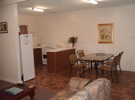 About Town Cottages - Accommodation Broome 1