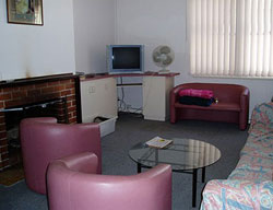 Yarloop Hotel - Accommodation Broome 1
