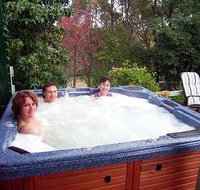 Falls Retreat Bed And Breakfast - Accommodation Broome