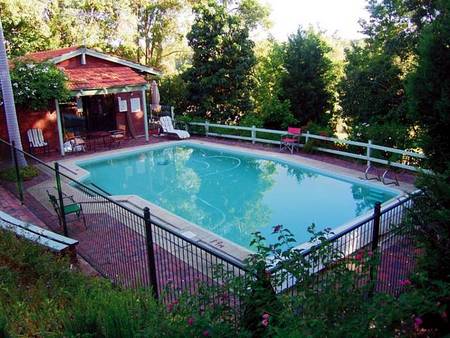 Falls Retreat Bed And Breakfast - Accommodation Broome 3