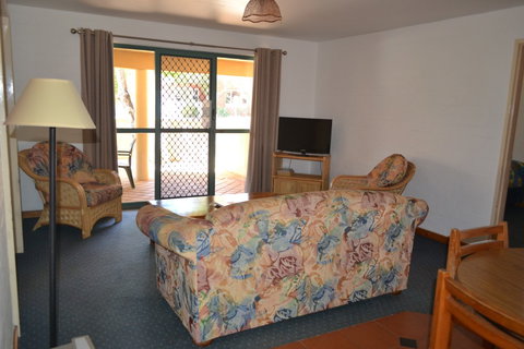 Cottesloe Beach Chalets - Accommodation Broome 7
