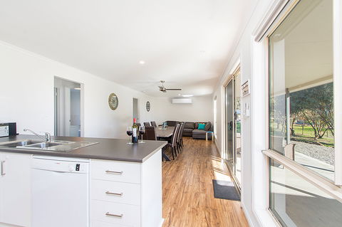 32 West B & B - Accommodation Broome 1