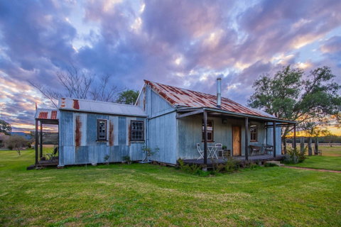 Blaxland's Cottage - Accommodation Broome 0