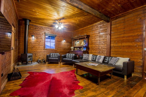 Blaxland's Cottage - Accommodation Broome 1