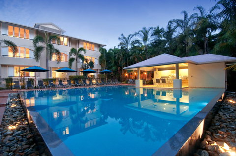 Cayman Villas Port Douglas - Accommodation Broome 1