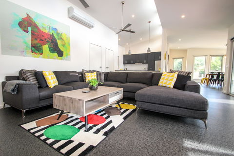 Decked Out At Bright - Accommodation Broome 1