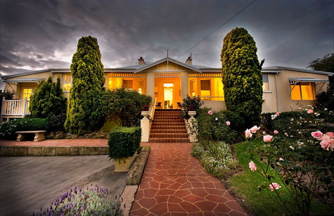 Dunmoylen House Bed And Breakfast - Accommodation Broome 0