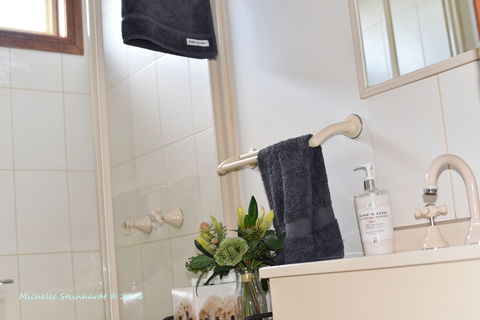 Kames Cottages - Accommodation Broome 2