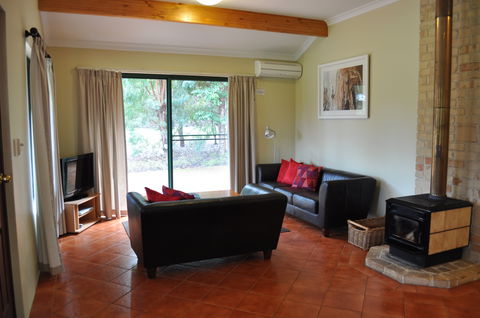 Karri Valley Chalets - Accommodation Broome 1