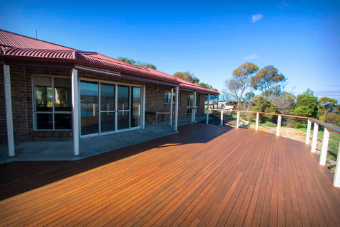 Limestone Ridge - Holiday House - Accommodation Broome 0