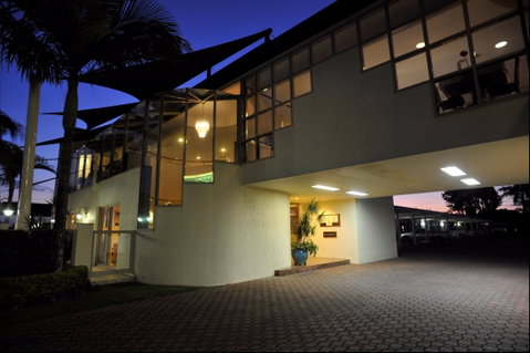 McNevins Maryborough Motel - Accommodation Broome 0