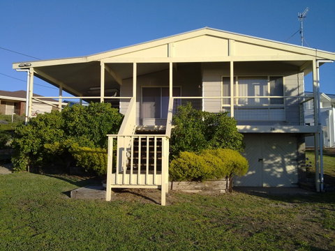Meredith Place - Accommodation Broome 0