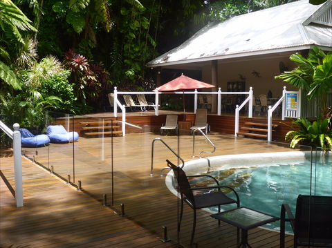 Palm Cove Tropic Apartments - Accommodation Broome 0