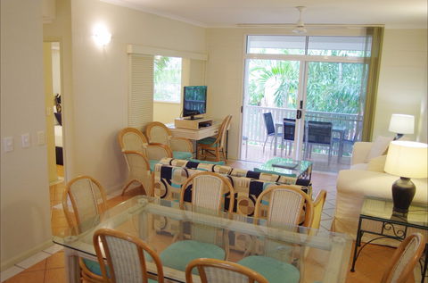 Palm Cove Tropic Apartments - Accommodation Broome 2