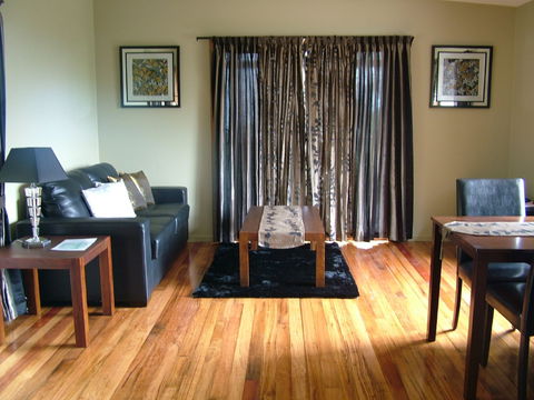 Sacred Mountain Retreat - Accommodation Broome 1
