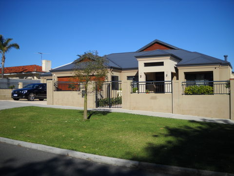 Santa Maria Executive Bed And Breakfast Fremantle - Accommodation Broome 0