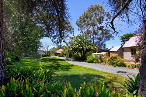 Tanunda Cottages - Accommodation Broome 1