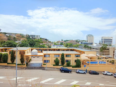 The Robert Towns - Accommodation Broome 0