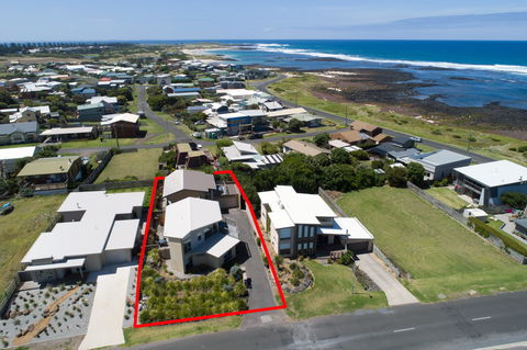 Tides Apartments Port Fairy - Accommodation Broome 2