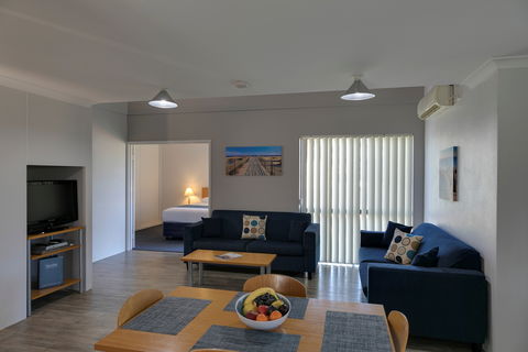 Amalfi Resort  Busselton - Accommodation Broome 2