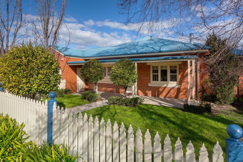 Ampleforth East - Accommodation Broome 0
