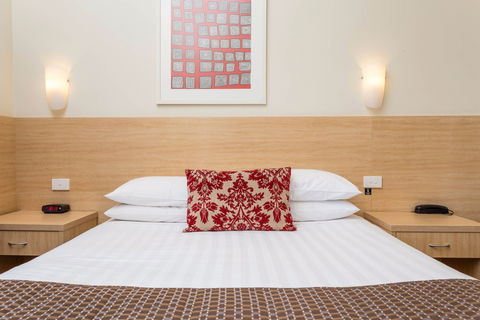 Club Motel And Apartments - Accommodation Broome 0